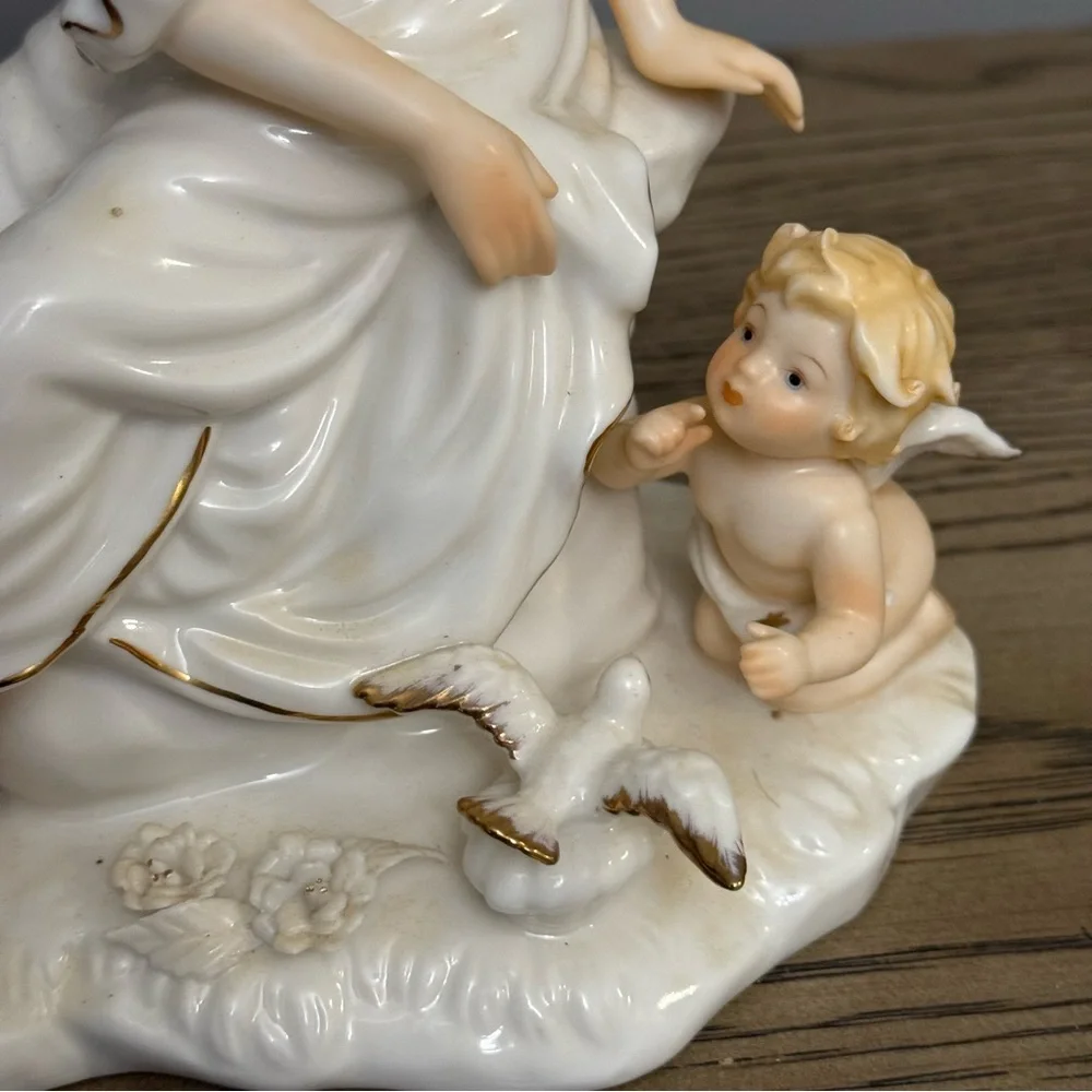 O'Well Angel & Cherub W/Bird~Lyre Porcelain Figurine Ivory & Gold
